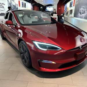 Tesla Model S Plaid – The Ultimate Electric Performance Sedan